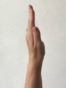 nerve gliding flat hand with neutral wrist