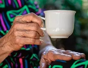 Parkinson's disease, hand tremor